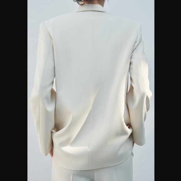 NEW ZARA ZW COLLECTION DOUBLE BREASTED OVERSIZED JACKET Ecru 2380/677 - Picture 4 of 8